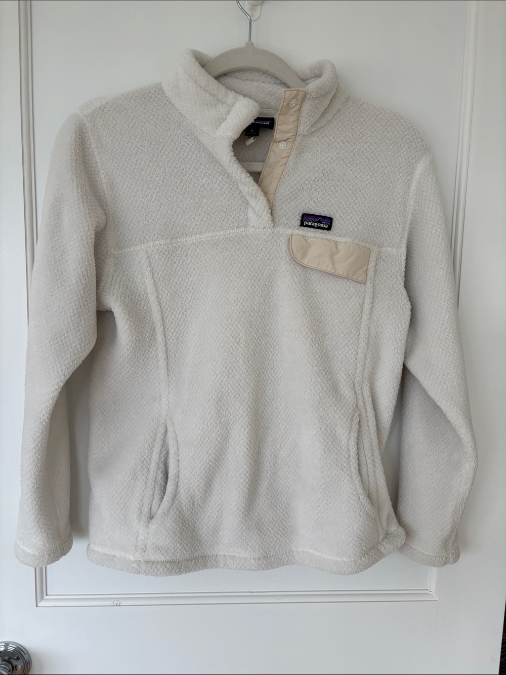 Patagonia Off-White Fleece Snap Pullover- youth XL (14)